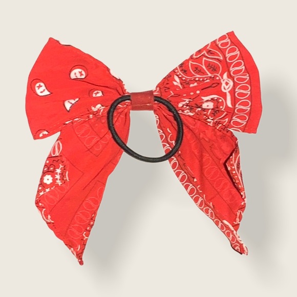 Decorated hair-ties (aesthetic) - Picture 3 of 7